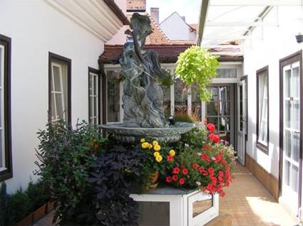 Hotel Schweizerhof 4 **** / Gyr / Hongrie