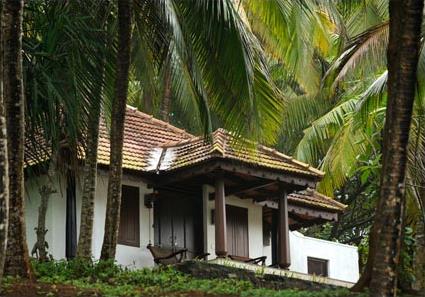 Hotel Surya Samudra Kovalam 4 **** / Kovalam / Kerala