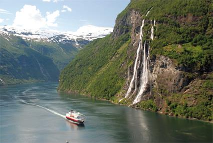 L'Express Ctier de Norvge / Croisire 8 jours Fjords et Express Ctier / Geiranger - lesund et Flor - Bergen 