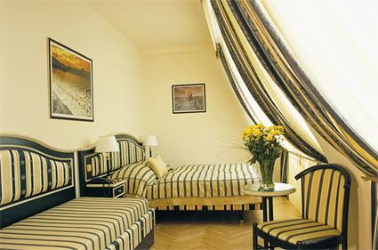 Hotel Elyse 3 *** /  Prague / Rpublique Tchque