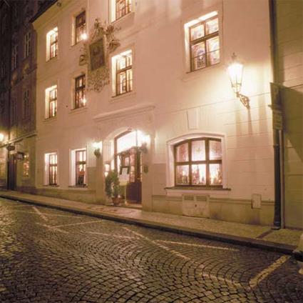 Hotel U Krale Karla 4 **** /  Prague / Rpublique Tchque