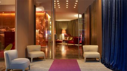 Hotel W 5 ***** / St-Ptersbourg / Russie