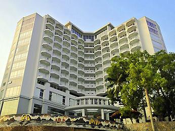 Hotel Novotel Halong Bay 4 **** / Baie d' Halong / Vietnam