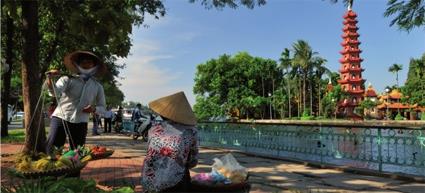 Les Excursions  Hanoi / La pagode des parfums / Vietnam