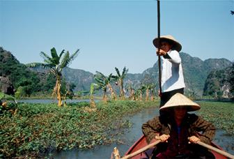 Vietnam au fil de l'eau /  Le voyage de Marguerite / Vietnam