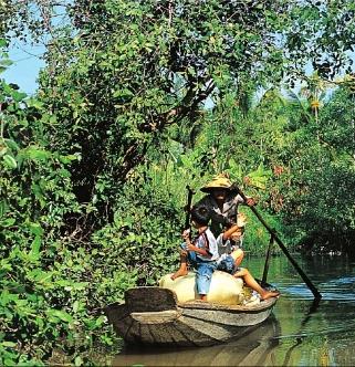 Circuit Vietnam Buissonnier / Les sampans du grand sud / Vietnam