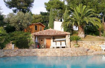 France / Location de vacances 4 **** / Carqueiranne / Var