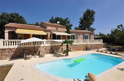 France / Location de vacances 4 **** / Gareoult / Var