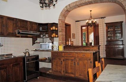 Italie/ Location de vacances 4 **** / Castiglione del Lago / Toscane