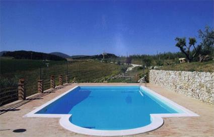 Italie/ Location de vacances 4 **** / Collelungo TR / Toscane