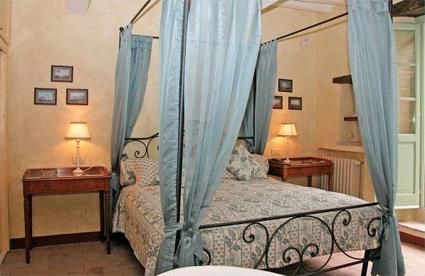 Italie/ Location de vacances 5 ***** / Lugnano in Teverina / Toscane