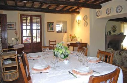 Italie/ Location de vacances 4 **** / Montecchio / Toscane