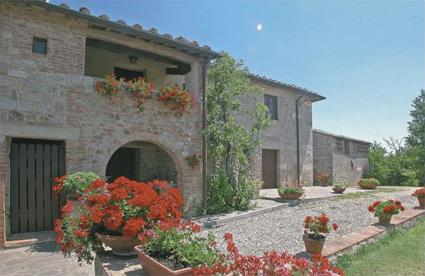 Italie/ Location de vacances 4 **** / Monteroni d'Arbia / Toscane