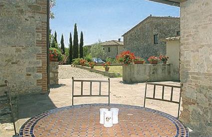 Italie/ Location de vacances 4 **** / Monteroni d'Arbia / Toscane