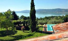 Villas de rve avec piscine prive et Demeures de charme / Ombrie - Lac Trasimne / Italie