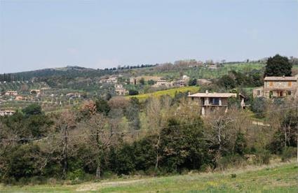 Italie/ Location de vacances 4 **** / Orvieto / Toscane