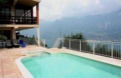 Italie/ Location de vacances 4 **** / Pieve di Tremosine / Pimont