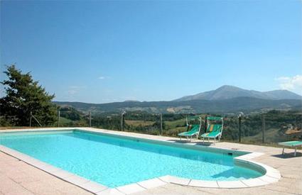 Italie/ Location de vacances 4 **** / Pietralunga / Toscane