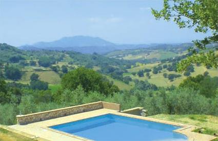 Italie/ Location de vacances 4 **** / Poggio Catino / Toscane