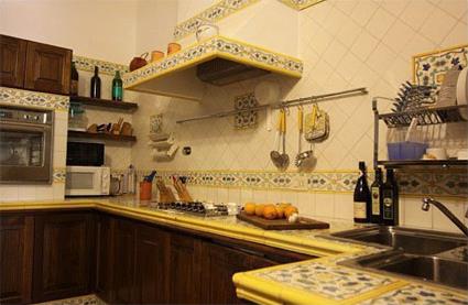 Italie/ Location de vacances 5 ***** / Santa Margherita di Pula / Sardaigne