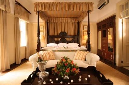 Hotel Victoria Falls 5 ***** / Les Chutes Victoria / Zimbabwe